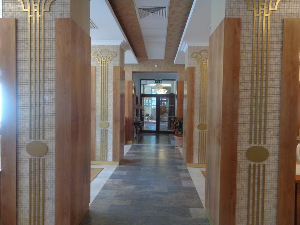 Hotel Park Central Sliven Exterior photo